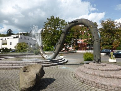 Brunnen Brunnen vor Ramada Hodann Rüssel