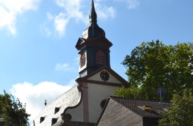 Ev Kirche Neuenhain_BS.JPG