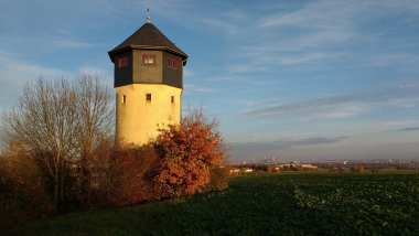 Ansicht des Wasserturms an der Niederhofheimer Straße
