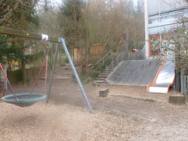 Regenbogen-Spielplatz_BS.JPG