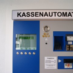 Der Kassenautomat des Bad Sodener Parkhauses am Bahnhof