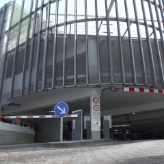 Das Parkhaus am Bahnhof in Bad Soden am Taunus