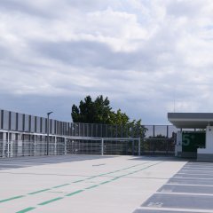 Das Parkdeck des Parkhauses am Bad Sodener Bahnhof