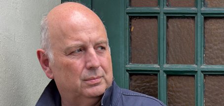 Franz Goosen Der Autor Frank Goosen mit seinem neuen Buch