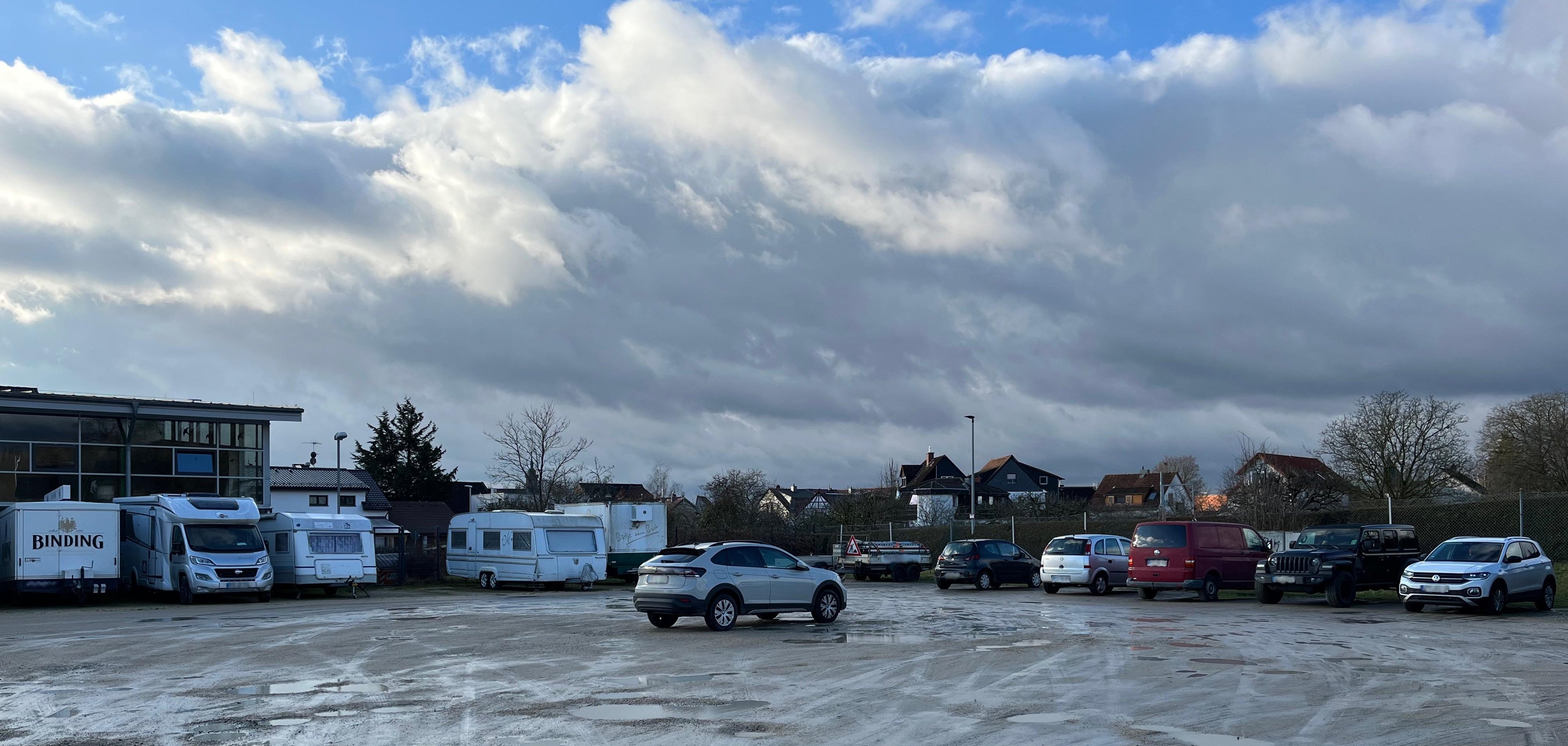 Kerbeplatz in Neuenhain hinter der Feuerwache