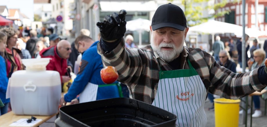 Impression beim Neuenhainer Herbstmarkt