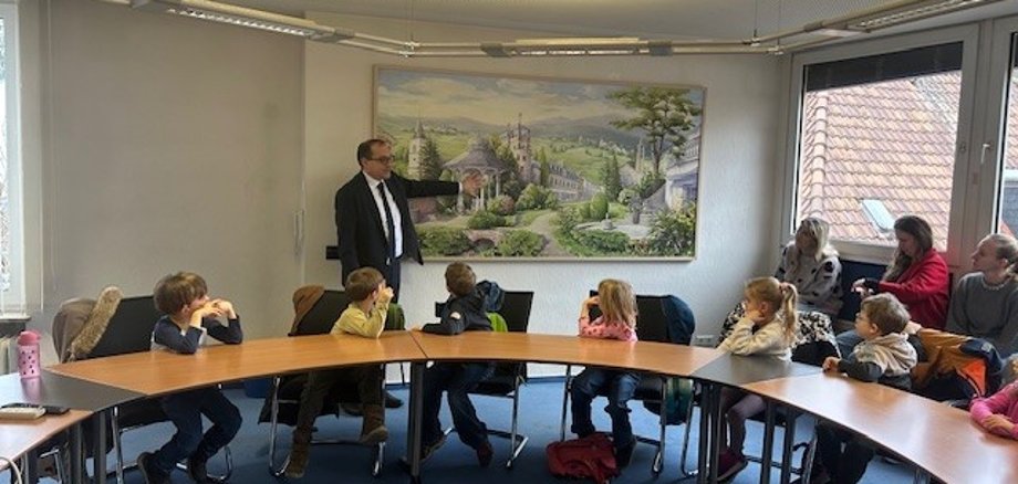 Sonnenburg Kinder Kinder beim Bürgermeister