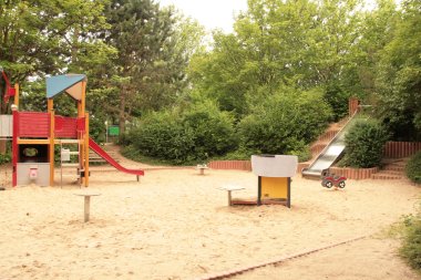 Spielplatz_BS2.jpg