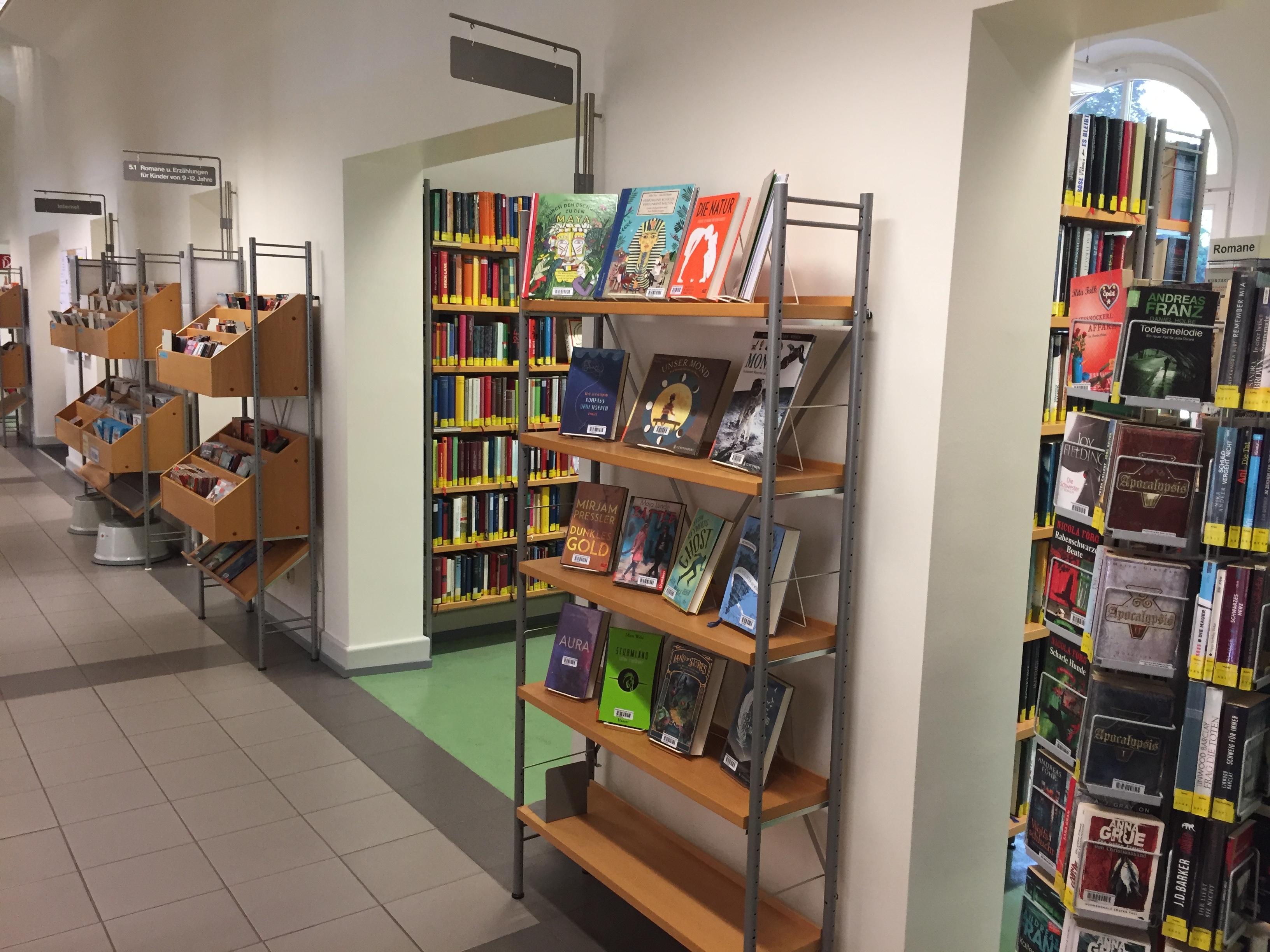 Stadtbücherei Die Stadtbücherei von Bad Soden von innen
