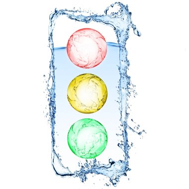 Ampel Eine Wasserampel, die rot, grün und gelb leuchtet.